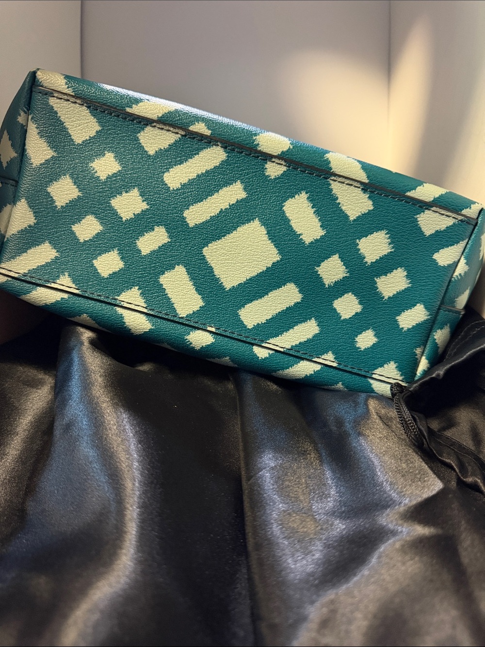 NWOT Coach Geometric Mini Tote Bag Zip-Top in Teal/White Wild Plaid - Picture 13 of 14